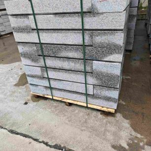 通化芙蓉白路牙石，马路牙子