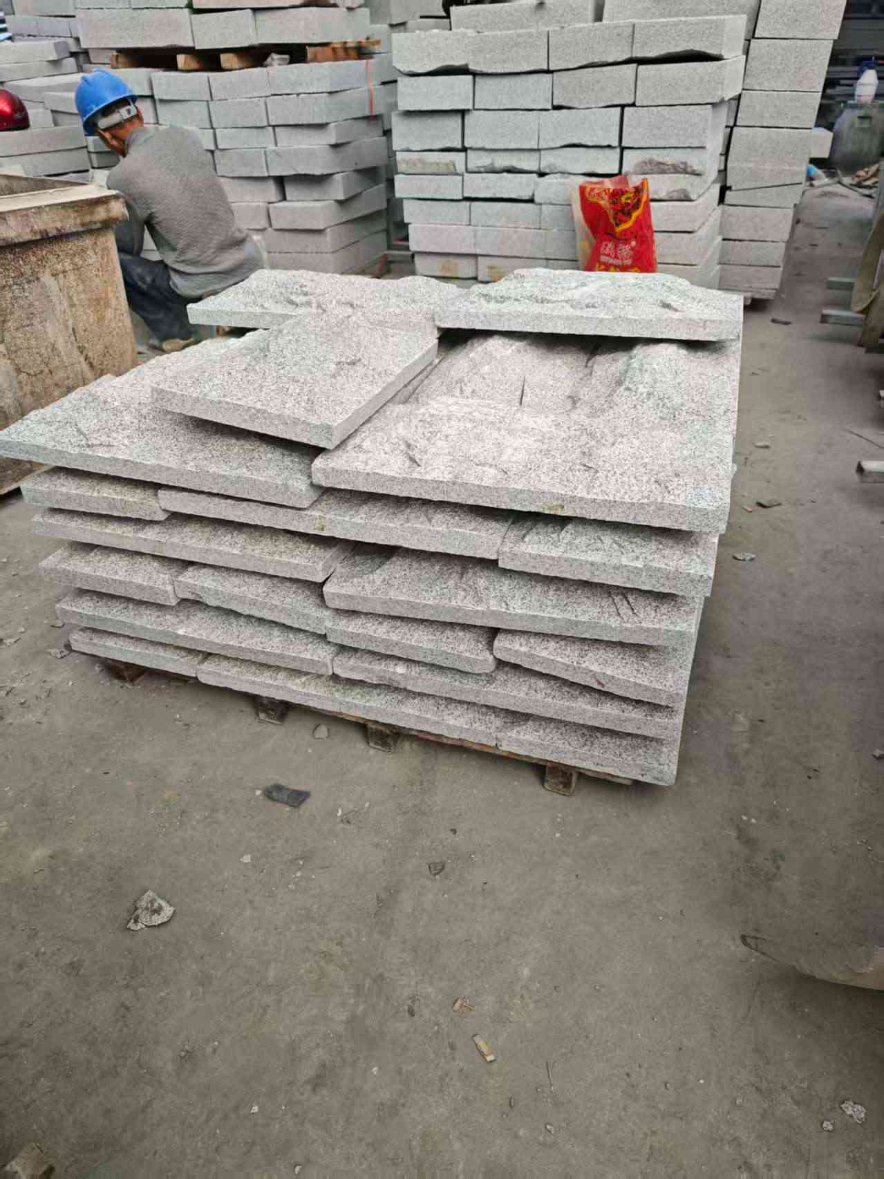 通化芝麻白蘑菇石，自然面